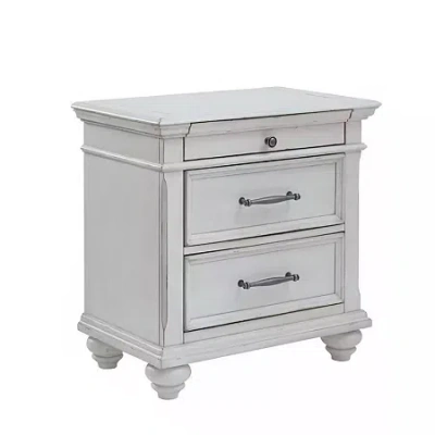 Signature Design By Ashley Kaelyn 3-drawer Nightstand In White