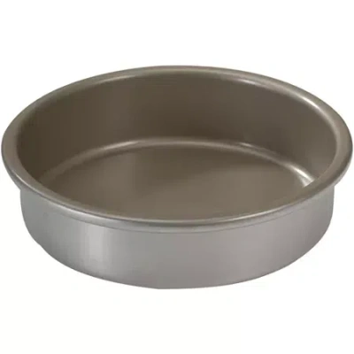 Nordicware 9" Round Layer Cake Pan In Gray