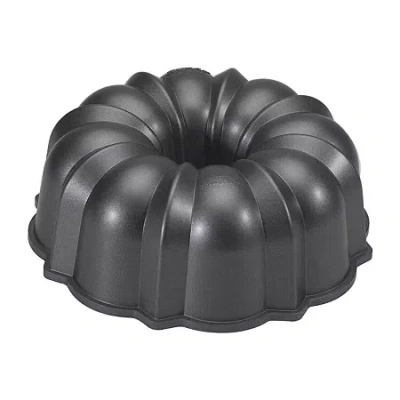 Nordicware Original Procast Bundt Pan In Silver