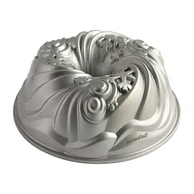 Nordicware Let It Snow 9" Bundt Pan In Silver