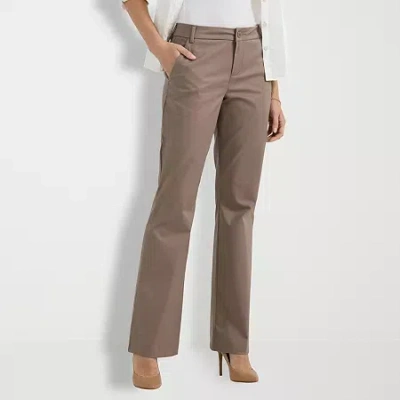 Lee Wrinkle Free Womens Bootcut Mid Rise Flat Front Pant In Sand