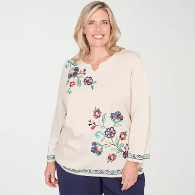 Alfred Dunner Plus Saratoga Springs Womens Split Crew Neck Long Sleeve Floral Pullover Sweater In Sand