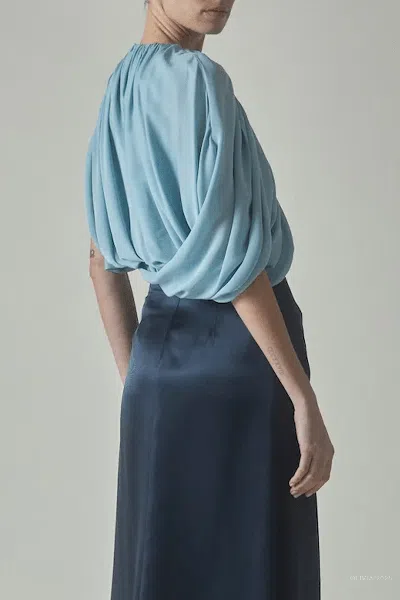 Heirlome Marie Top In Sky