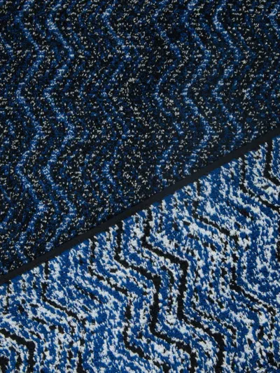 Missoni Chevron-pattern Bath Towel (60cm X 90cm) In Blue