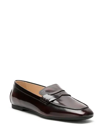 Tod's Tods Womens Bordeaux Loafer In Brown