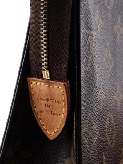Pre-owned Louis Vuitton Toiletry Monogram Canvas 19 Pouch In Brown