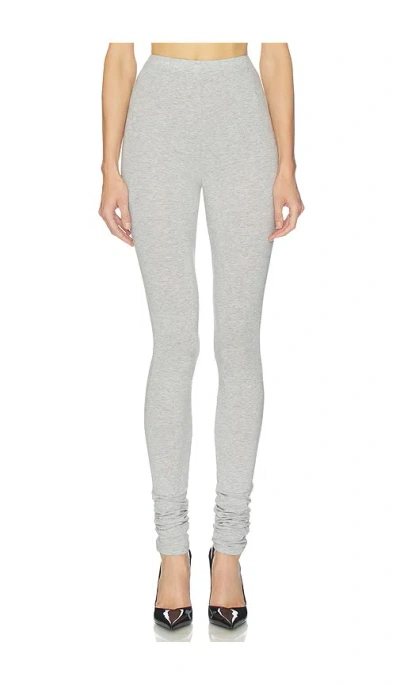 Helsa The Extra Long Jersey Legging In Gray