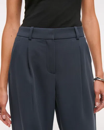 Abercrombie & Fitch A&f Quinn Tailored Straight Pant In Blue