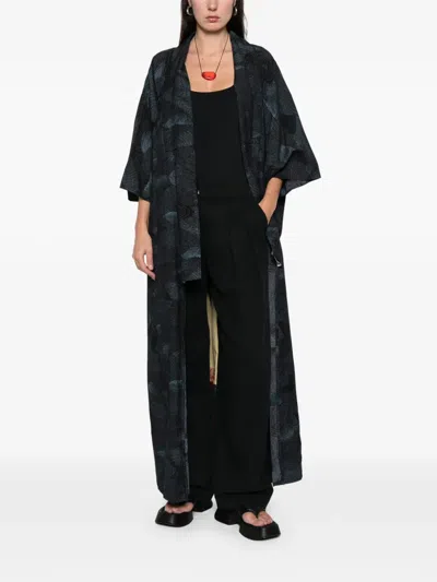 Pre-owned A.n.g.e.l.o. Vintage Upcycling Upcycled Floral-appliqué Coat In Black