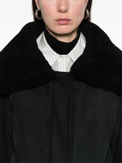 Pre-owned Romeo Gigli 1990s Shearling Collar Coat In Black