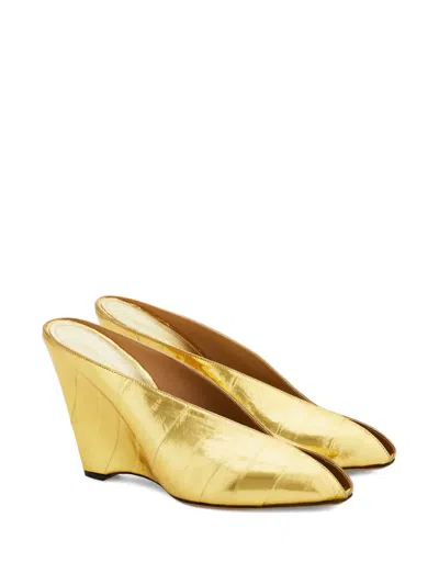 Ferragamo 90mm Wedge Mules In Gold