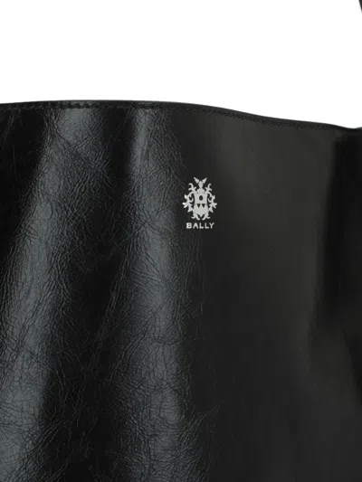 Bally Beckett Shoulder Bag In Black