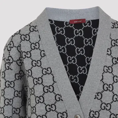 Gucci Gg Monogram Wool Reversible Cardigan In Gray