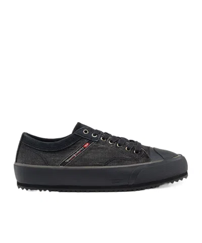 Diesel Low-top Lace-up Trainers In Black
