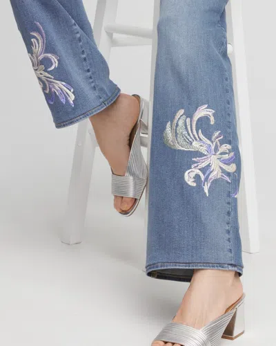 Chico's Petite Embroidered Pull-on Wide-leg Jeans In Soraya Indigo