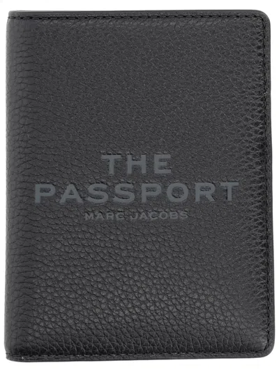 Marc Jacobs Leather Passport Holder In Black