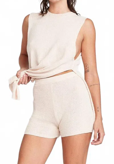 Self Contrast Iggy Pull On Shorts In Safari In White