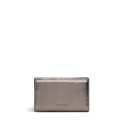 Radley Crosby Alley - Metallic Medium Bifold Wallet In White