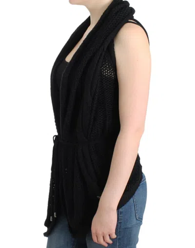 Costume National Chic Sleeveless Knitted Vest Cardigan In Black