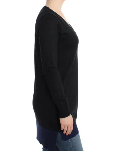Costume National Elegant V-neck Lightweight Sweater In Black
