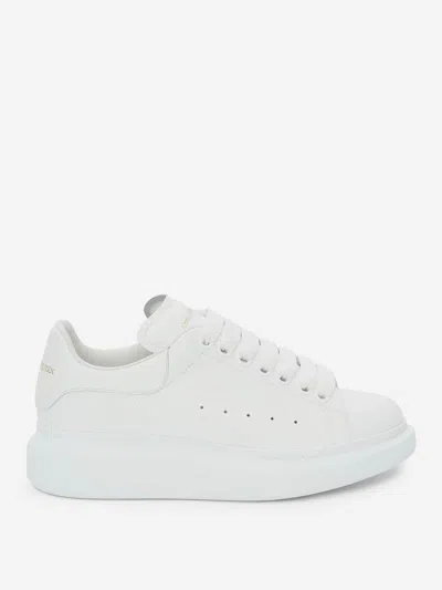 Alexander Mcqueen Men White Sneakers With Logo Lettering On The Rear And Oversize Rubber Sole In Lea In Animal Print