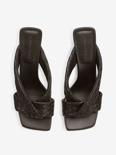 Bottega Veneta Riva Micro Woven Nappa Leather Kitten-heel Sandals In Burgundy