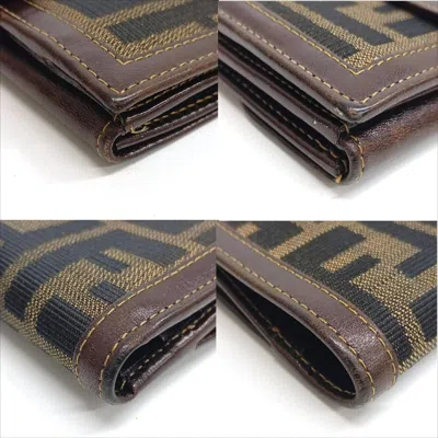 Pre-owned Fendi Brown Canvas Leather Middle Wallet (tri-fold) ()