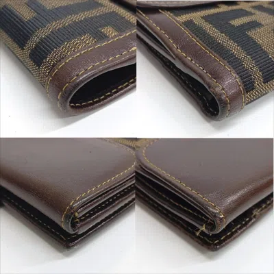 Pre-owned Fendi Brown Canvas Leather Middle Wallet (tri-fold) ()