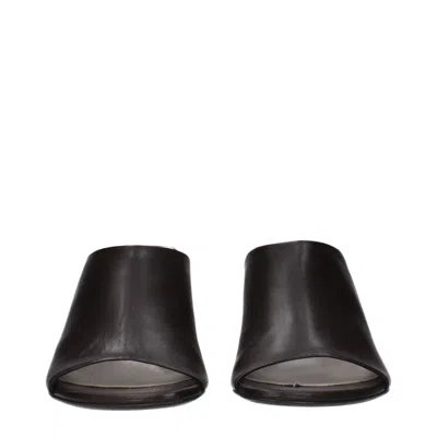 Lanvin Golden Heel Leather Mules With Open Toe In Black