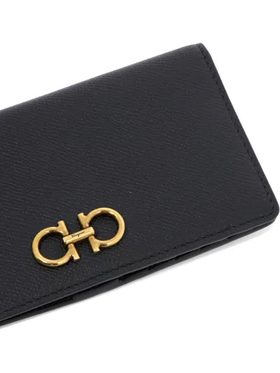 Ferragamo Gancini Continental Wallet In Hammered Leather In Black