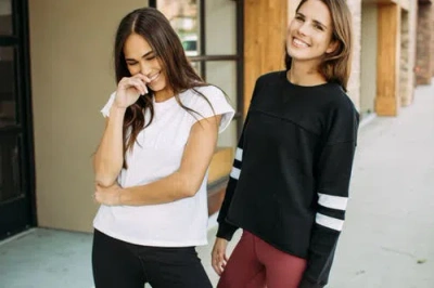 Lezat Gilda Organic Cotton Varsity Sweatshirt In White