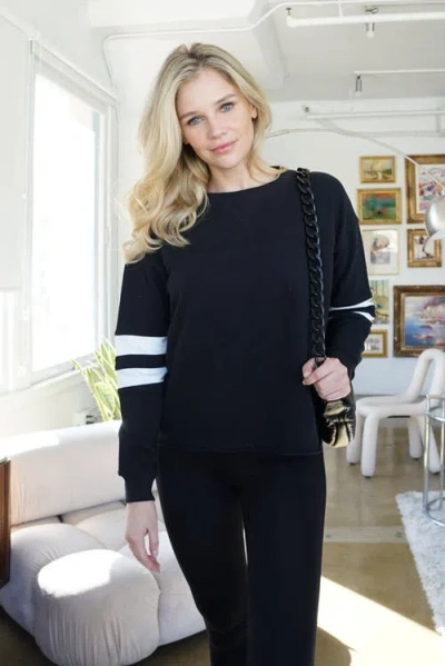 Lezat Gilda Organic Cotton Varsity Sweatshirt In White