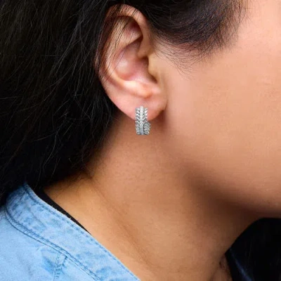 Haus Of Brilliance 14k 0.27 Ct. Tw. Lab-grown Diamond Hoop Earrings In Metallic