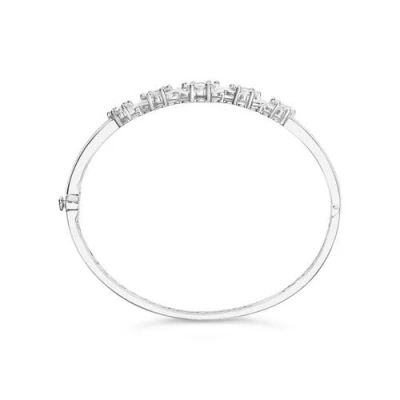 Haus Of Brilliance 14k White Gold 2 1/2 Cttw Diamond Graduating Floral Cluster Bangle Bracelet In Metallic