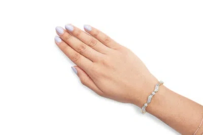 Haus Of Brilliance 10k Yellow And White Gold 3.00 Cttw Diamond Cluster And Wave Link Bracelet In Gold