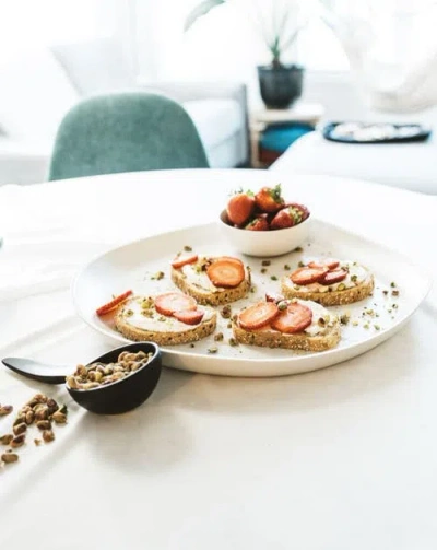 Gharyan Stoneware Stoneware Bowl Spoon Shape | Dadasi In White