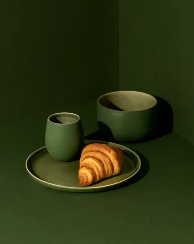 Gharyan Stoneware Minimalist Dinnerware Set In Green