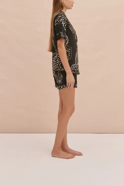 Desmond & Dempsey Short Sleeve Pajama Set In Black