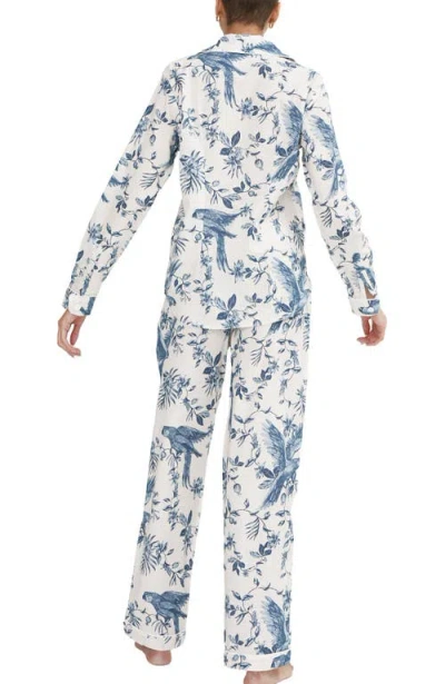 Desmond & Dempsey Long Pajama Set