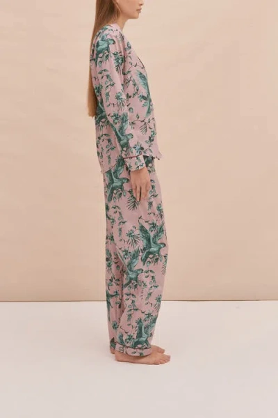 Desmond & Dempsey Long Pajama Set In Multi