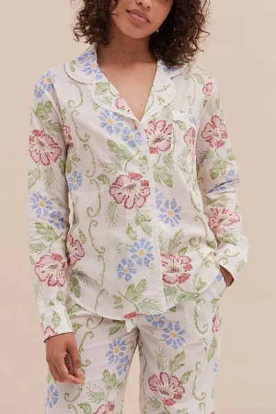Desmond & Dempsey Long Pajama Set In Multi