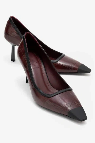 Prologue Shoes Rona Pointed Toe Pump In Burgundy