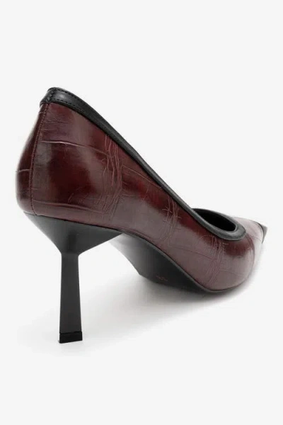 Prologue Shoes Rona Pointed Toe Pump In Burgundy