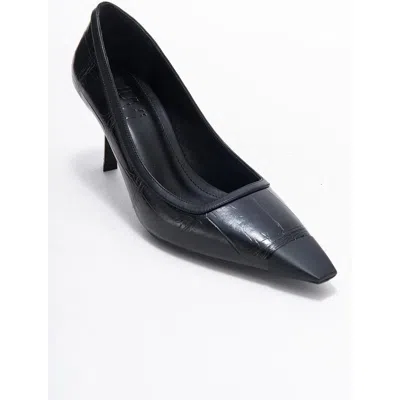 Prologue Shoes Rona Pointed Toe Pump In Multi