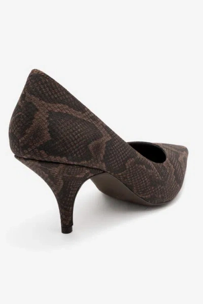 Prologue Shoes Marcus Pointed Toe Pump In Multi