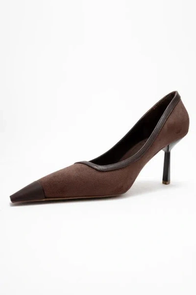 Prologue Shoes Rona Pointed Toe Pump In Multi