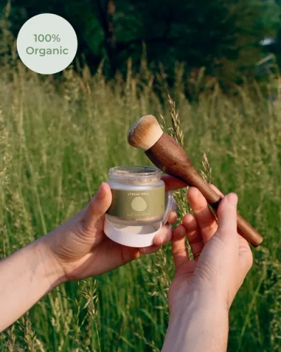 & Tread Well Dry Shampoo In Transparent