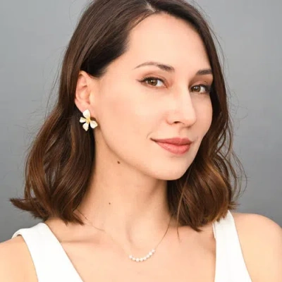 Starfish Project Harmony Pearl Cluster Necklace In Gold