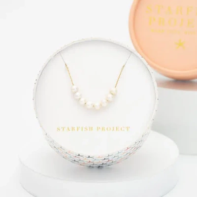 Starfish Project Harmony Pearl Cluster Necklace In Gold