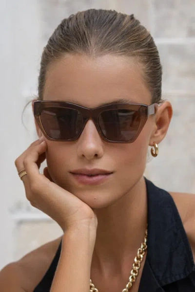 Freyrs Eyewear Gia Cat Eye Sunglasses In Brown